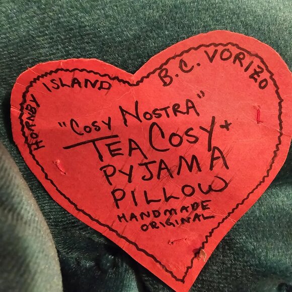 Handmade Frog Tea Cozy - Picture 5 of 6